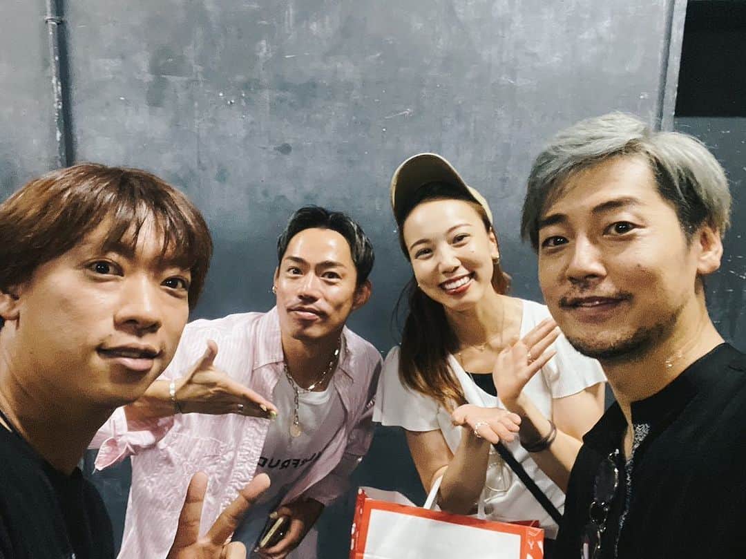 小林宏一のインスタグラム：「誠治さんの演出している舞台に行ってきました😆 最高に楽しかった🥺💕」