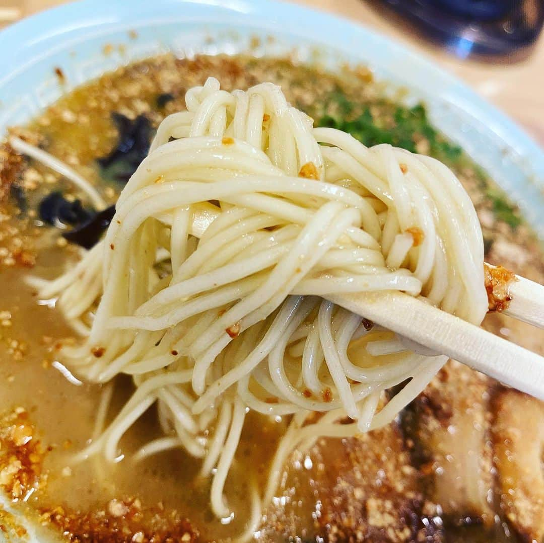 中華首藤さんのインスタグラム写真 - (中華首藤Instagram)「🍜✨🍜✨🍜✨  #久しぶりに #麺ネタ #麺すたぐらむ #めんすたぐらむ  #熊本ラーメン #ラーメン天外天  #久しぶりに食べた  #餃子もうまし  #熊本グルメ #熊本ランチ  #熊本ローカル #熊本タレント #大分タレント #中九州タレント #ローカルリポーター #中華首藤」9月29日 17時28分 - chuuka_shutou