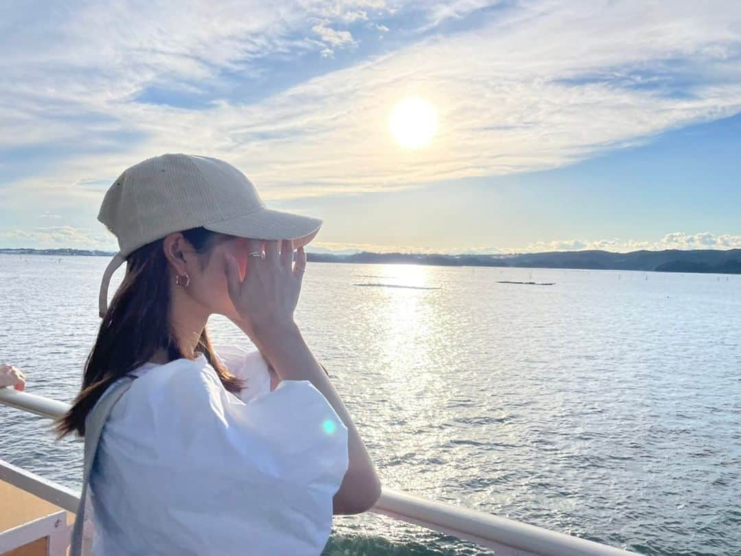 安藤萌々さんのインスタグラム写真 - (安藤萌々Instagram)「☀️😴  #報ステ の #先輩 たちと  #仙台🚢  #松島 #ディレクター の先輩達が撮る写真や動画は(特に動画)こだわり強めな気がします🤣  #プロ野球 #本拠地 制覇 目指す人  残るは #マツダスタジアム」9月29日 17時43分 - momo_ando_ex