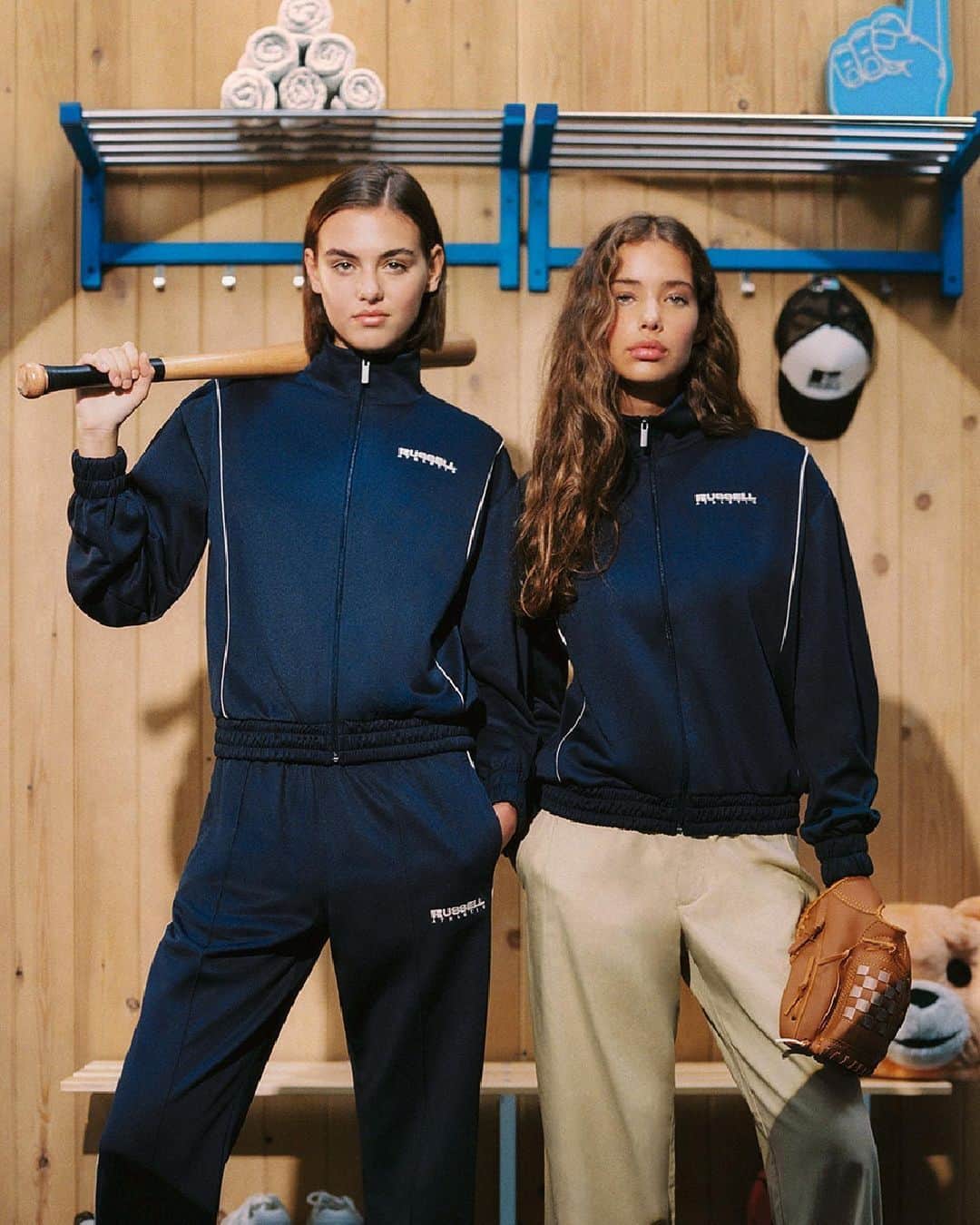 Pull&Bearのインスタグラム：「Russell Athletic by Pull&Bear is out now. The 90s collaboration promoting varsity style.」