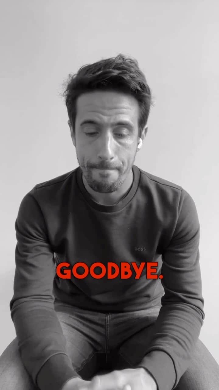 のインスタグラム：「Time to say GOODBYE」