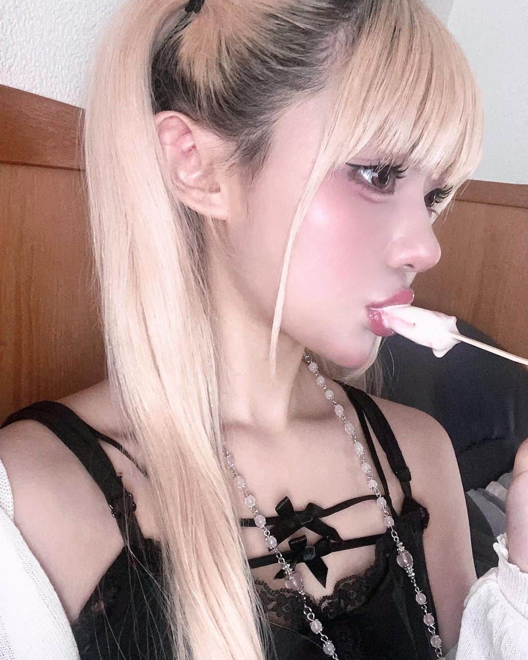 凸守たかねのインスタグラム：「ちゅちゅちゅ〜」