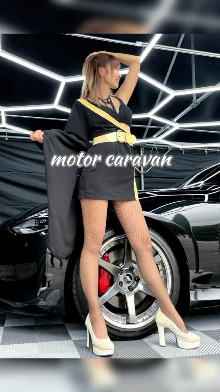 KANAのインスタグラム：「【motor caravan 編】  千歳レラ開催  megaモーターショーに来てくれた皆さん ありがとうございます🥺💕💕  無事に3日間開催を終えることが出来 沢山の皆さんに会えたりして 凄く楽しかったです♡♡  たくさん写真や動画あるのですが  今回はsaki✩.*˚kana【キャンピングカー編】です♡  また今年もキャンピングカーで旅したいなー😍  #キャンピングカー #モーターショー  #キャンピングカーの旅」