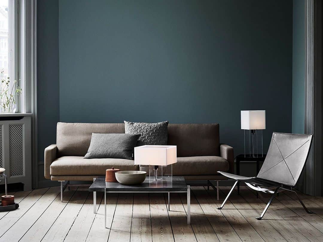 FLYMEeさんのインスタグラム写真 - (FLYMEeInstagram)「【PICKUP】 北欧デザイナーズ家具ブランド「FRITZ HANSEN」のテーブルライトをピックアップ。  ・ ・ ・ ・ ・ ・ ・ ・ ・ ・ ・ ・ ・ ・ FLYMEeでは、幅広い価格帯、テイスト、カテゴリーの様々な商品を3万点以上取り揃えています。 理想とするプロダクト、あるいはこれまで想定もしていなかったプロダクトとの出会いをぜひお楽しみください。 ・ ・ ・ ・ ・ ・ ・ ・ ・ ・ ・ ・ ・ ・  ▼Instagramではご紹介しきれない商品が多数ございます。プロフィール欄URLよりぜひご覧ください。 @flymee_official  #FLYMEe⁣ #フライミー #家具 #インテリア #インテリア通販 #家具通販 #インテリアデザイン #インテリアコーディネート #インテリア好き #家具選び #FRITZHANSEN #フリッツハンセン #北欧家具 #北欧インテリア #デンマーク家具 #テーブルライト #テーブルランプ #ナイトランプ #間接照明 #間接照明のある暮らし #interiordesign #interiorinspiration #homedecor #interiordecor #interiorstyling #lightdecor #decorativelighting #lightingdesign #designlighting #lightinginspiration」9月29日 19時01分 - flymee_official