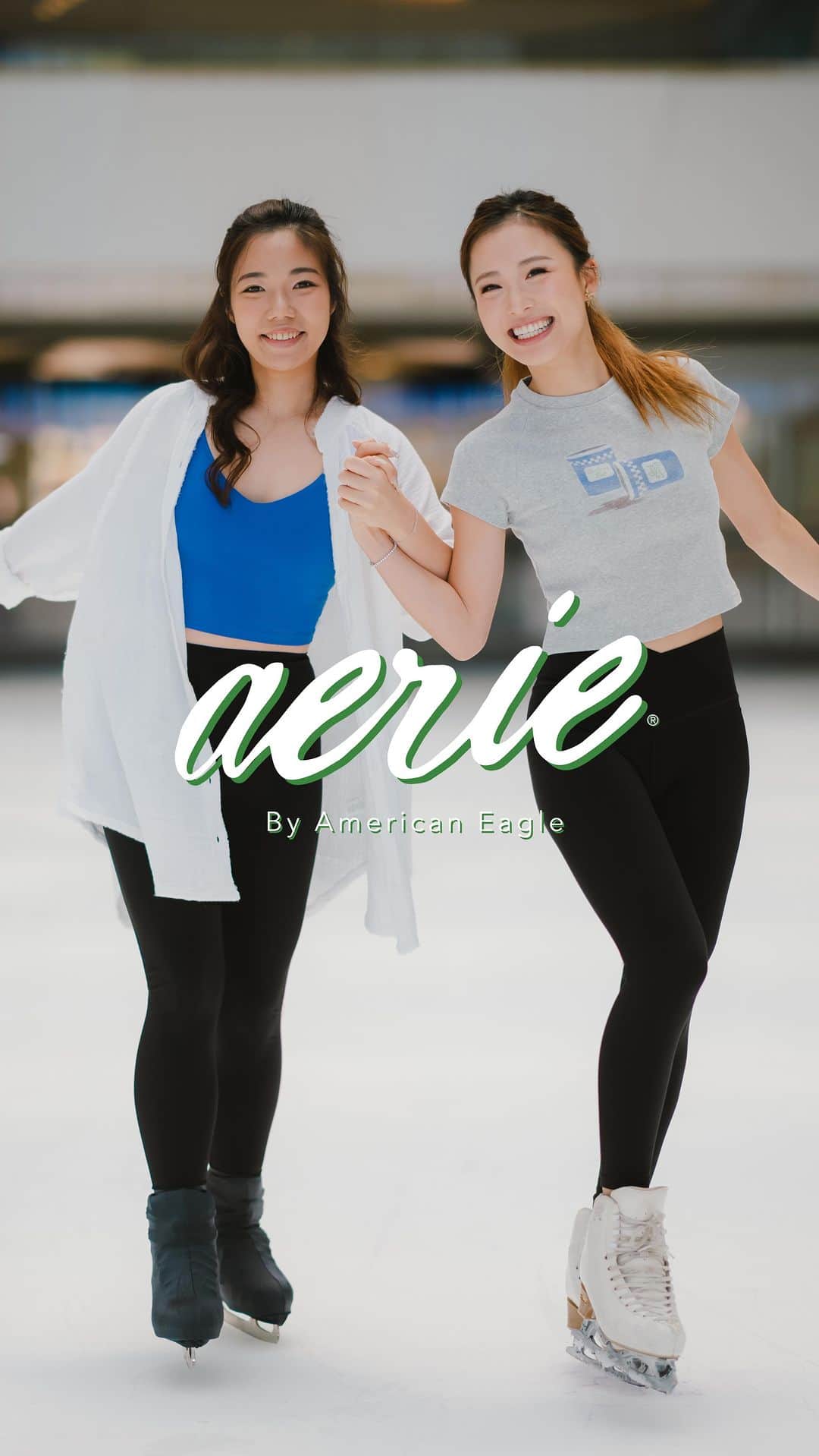 のインスタグラム：「🌝Can’t think of what to do for Mid-Autumn Festival? Let’s go ICE SKATING with your family/friends ⛸️ slip on a pair of @aeriehk leggings and skate with us 🥰  Comment on which is your favorite Aerie leggings below for a chance to win 2 free Ice Palace admission tickets (Total 10 winners). Tag your best friend now!  #AerieHK #AerieRealHK #LiveInMyLeggings  *The event will run until 23:59 on Oct 12. Offer subject to terms and conditions.」