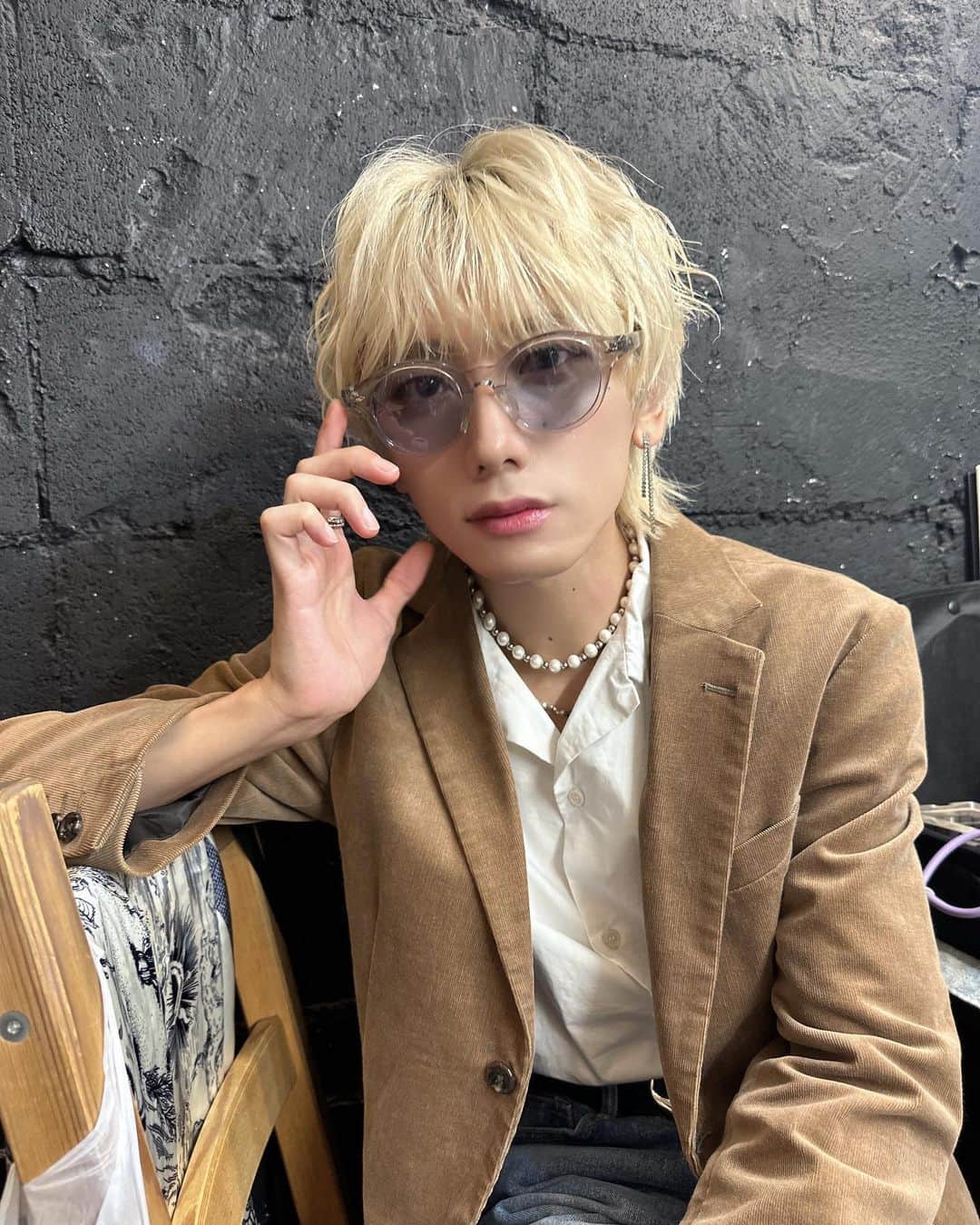YUYAのインスタグラム：「おいしい話があるんだけどさ...🎭」