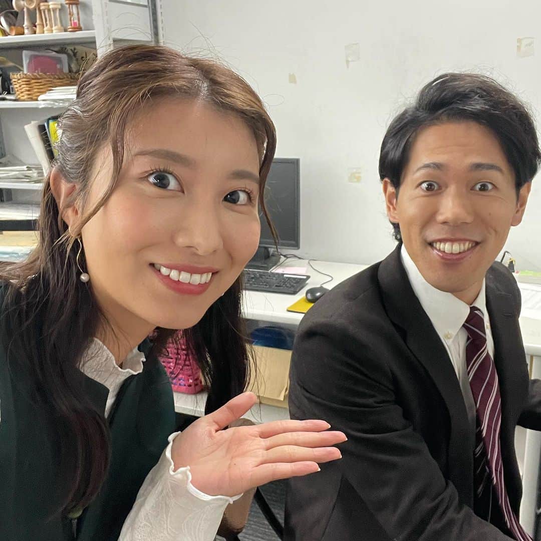 木村那津美のインスタグラム：「😆 いつも木曜日はニュース担当ですが、昨日のmixは代打MCでした！ 永岡さんは 失礼なこと言っても笑って受け流してくれる懐の深い先輩！  なので、永岡さんとのコンビのときはわりとリラックスして本番に挑めます☺️ いい空気を醸し出してくれてありがとうございます🙏🙏」