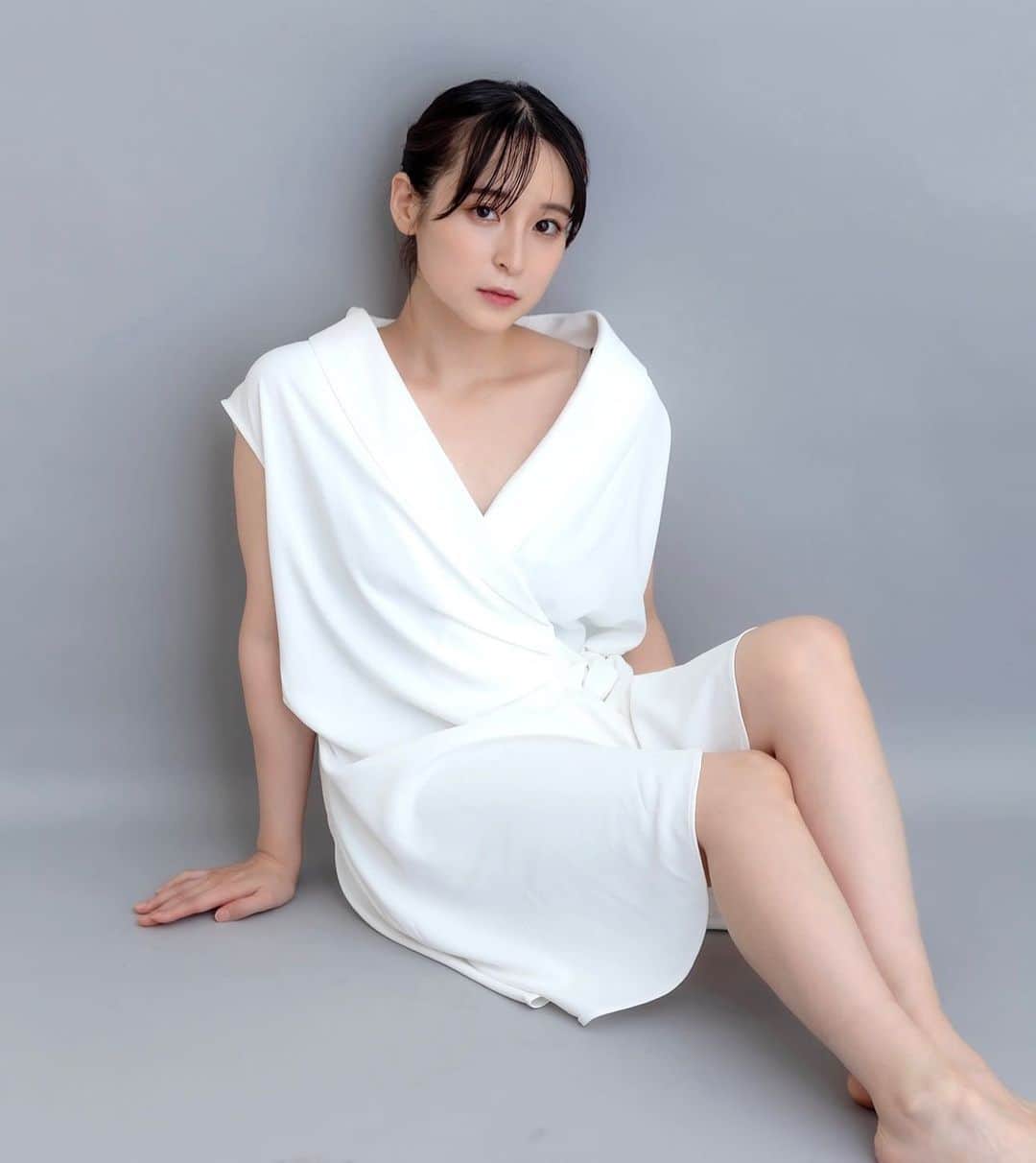 中崎絵梨奈さんのインスタグラム写真 - (中崎絵梨奈Instagram)「わたしもちゃんと大人になれてるみたいだ🩰 📷 @muse_ism 💄