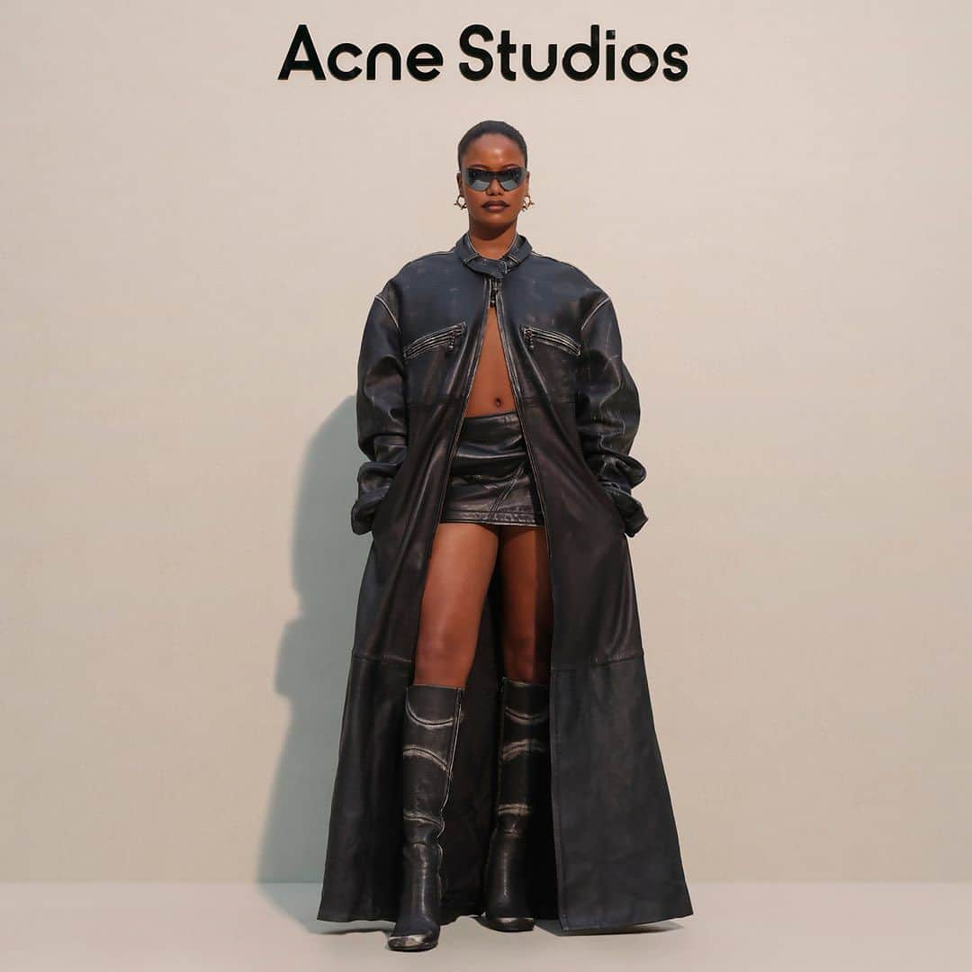 Acne Studiosさんのインスタグラム写真 - (Acne StudiosInstagram)「@Rosalia.vt, @WatanabeNaomi703, @ZazieBeetz, @0800Shygirl, #Giselle (@Aerichandesu), @Taylour Paige, @TarajiPHenson, #SandraMa (@Sandra0314), @BigMatthewww, and @EmmaChamberlain joined us to celebrate the #AcneStudios Spring Summer 2024 Women’s collection show in Paris.」9月29日 19時44分 - acnestudios