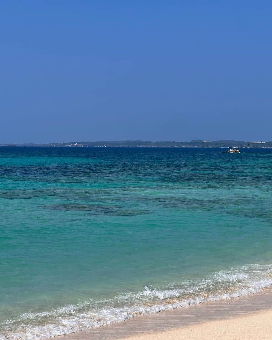 saanaaeのインスタグラム：「MIYAKOJIMA 癒し〜  #宮古島」