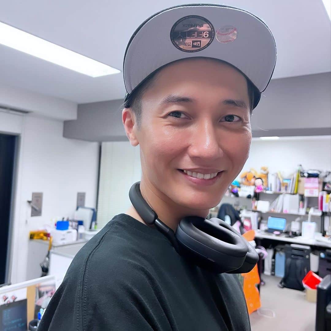 のインスタグラム：「💚 ＼ 後上翔太 出演情報 ／  来週10/7(土) 15:50~ ｢B1リーグ 佐賀バルーナーズ戦 生中継｣  <🏀B1リーグ佐賀バルーナーズ×琉球ゴールデンキングス>のサガテレビスペシャルブースターとして後上翔太が出演！！  コートサイドからバスケットの魅力を熱くリポートします🗣  ぜひ、ご覧ください★  ────────────── ◉番組概要  サガテレビ ｢B1リーグ佐賀バルーナーズ×琉球ゴールデンキングス｣  10/7(土) 15:50 ~ 放送 ──────────────   #純烈  #後上翔太  #生中継   #b1リーグ  #バスケットボール 🏀」