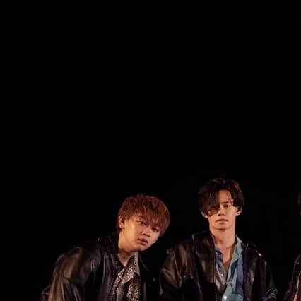 超特急のインスタグラム：「.  9/29(金) 新曲「Lesson Ⅱ」配信  #超特急_LessonⅡ」