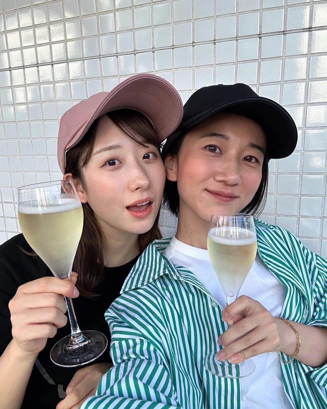 太田唯のインスタグラム：「. イベント直前は悪あがきで塩抜いてたので ピザが沁み渡りました 📷 🍕 楽しかったね  . #新宿ランチ  #shinjuku  #とりっぴー」