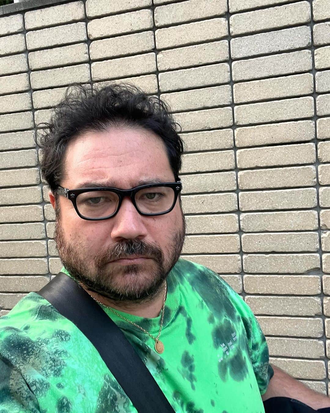 のインスタグラム：「原宿のミンクスで髪切ってスッキリしたら なんかわからんけどめっちゃ腹減って油そば4玉の鬼盛り食ってサンドイッチも2個食べちゃった〜 なんかたまに食欲爆発する時があるだよね😊😊 ご機嫌だぜ👍」