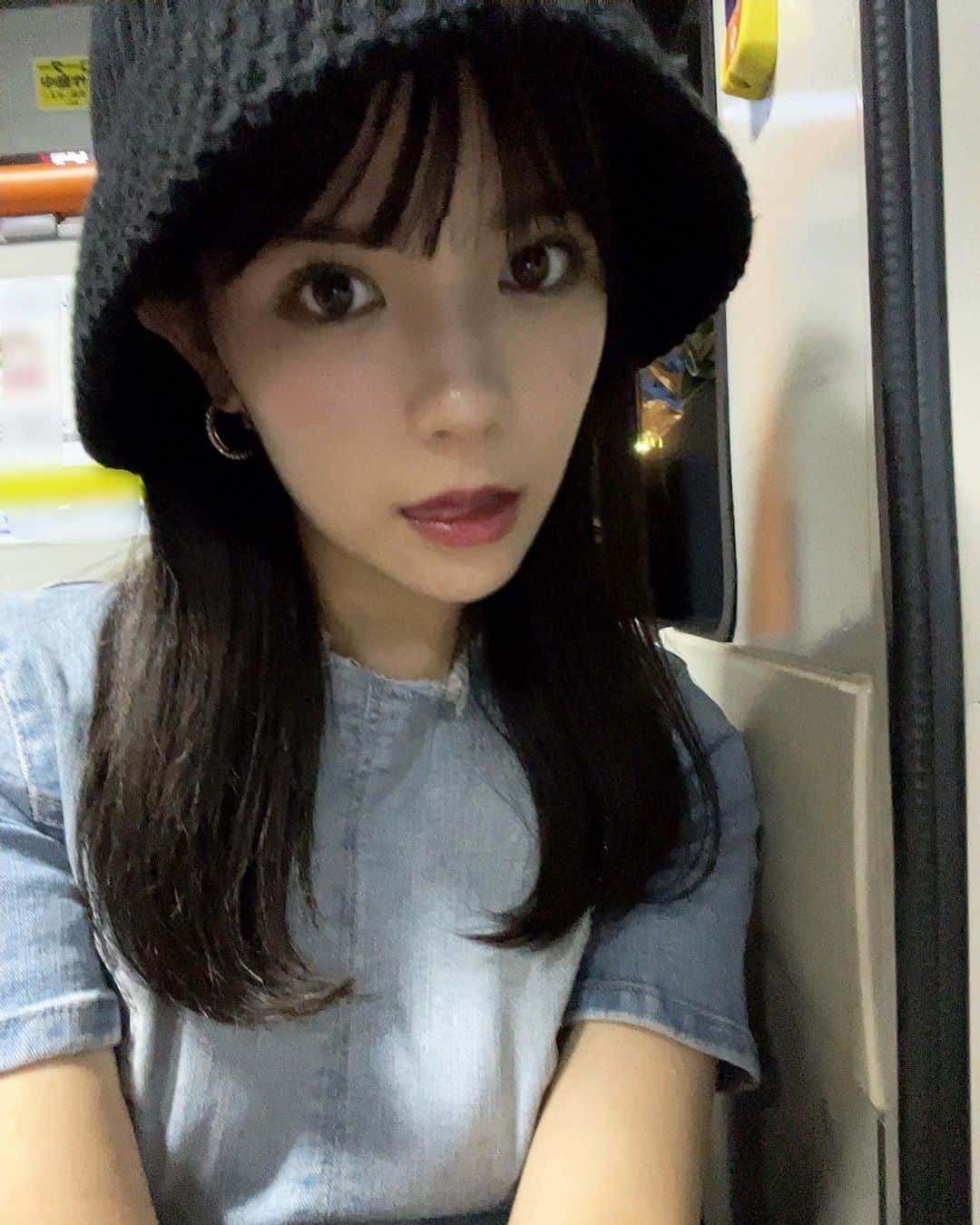 村山優香のインスタグラム：「サウナハットにみえてきた？」