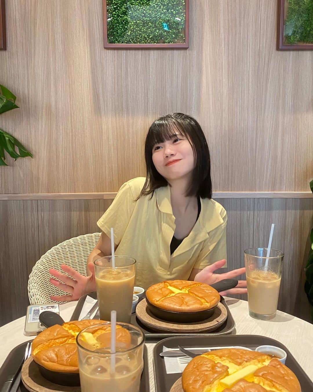 竹内ななみさんのインスタグラム写真 - (竹内ななみInstagram)「♡  またパンケーキ🥞❕  フォルムがめちゃかわいいパンケーキでした🐭  ・ ・ ・ ・ ・ ・ ・ ・ ・ #東京観光 #東京 #秋葉原カフェ #秋葉原 #秋葉原ランチ #パンケーキ #ぐりとぐらのパンケーキ #ぐりとぐら #oasiscafe #秋葉原グルメ #idol #japaneseidol #japanesegirl」9月29日 20時43分 - nanami.1002