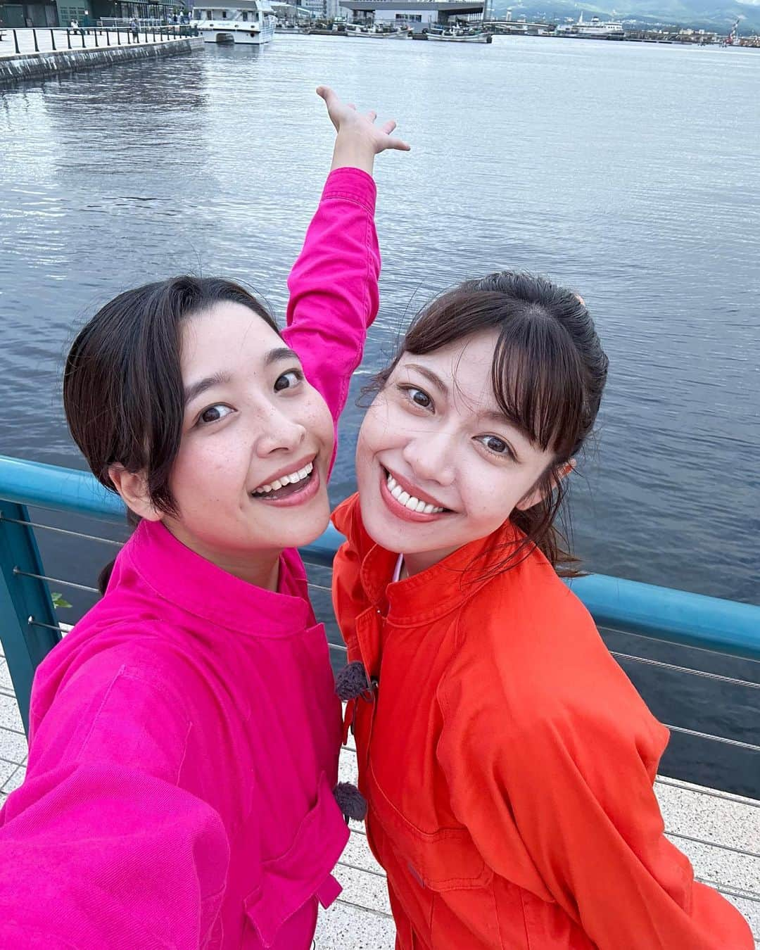 吉田晴香さんのインスタグラム写真 - (吉田晴香Instagram)「😆🌊💕  明日はブラキタ生放送📺🧡💛  産直クッキングin函館🐟💕 ことねちゃんと取材してきました😊  美味しいが止まらない〜😋  @burakita.hokkaido 📺 明日11:59〜です！ 是非、ご覧ください🤓  #ブラキタ#北海道#函館 #hokkaido#hakodate#hokkaidolove」9月29日 20時55分 - haruka_yoshidaa