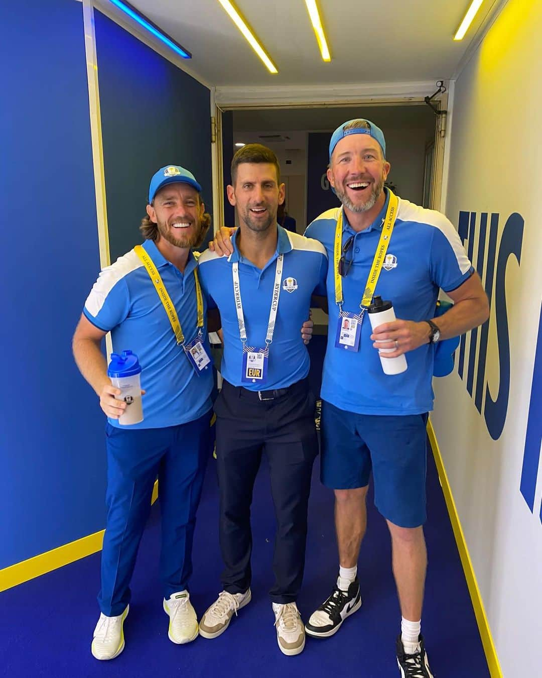 トミー・フリートウッドさんのインスタグラム写真 - (トミー・フリートウッドInstagram)「Even @djokernole wants a picture with Team Fleetwood 🎾 #TeamEurope | #RyderCup」9月29日 21時04分 - officialtommyfleetwood