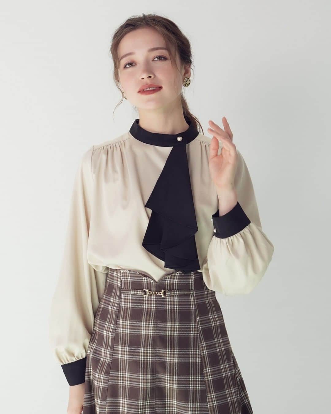ASTORIA ODIERのインスタグラム