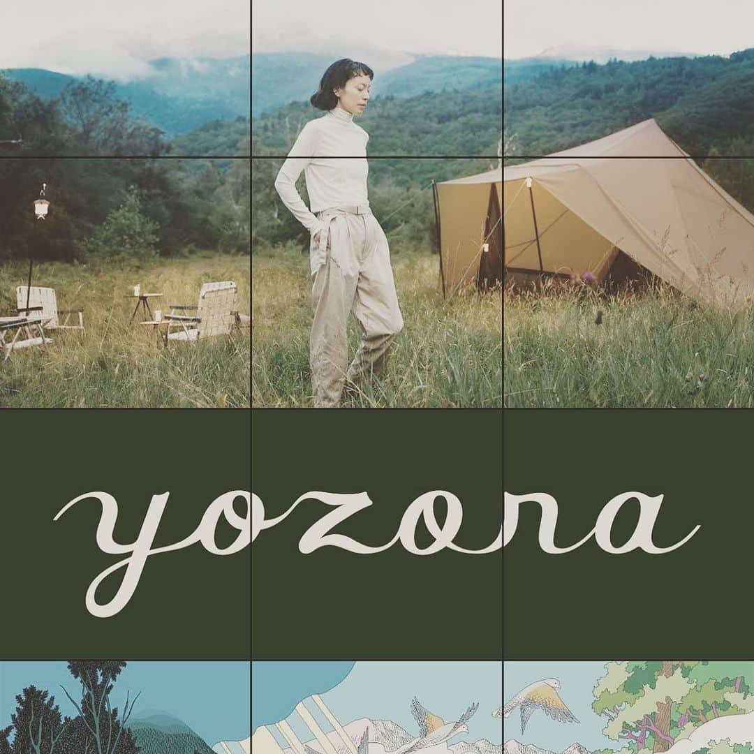 KIKIのインスタグラム：「yozora（ヨゾラ）  「ほぼ日」が新たに立ち上げたキャンプのブランド そのファーストプロダクトは なんとZANE ARTSの小杉敬さんと一緒につくったテント🏕️✨ その名も「kohaku（コハク）」   今回 わたしはyozoraのHPやInstagramのイメージ写真のモデルをさせていただきました  わたし自身 キャンプは好きで 子どものころは家族と 大人になってからは山で 子どもができてからはまた家族でと その時々でスタイルを変えながら ながくずっと楽しんできていて その魅力はその時々で変わってくることもあり うまく伝えられずもどかしい でも そのもどかしさを ほぼ日のキャンププロジェクトでは いろいろなアプローチで言葉にしてくれている これまで自分には関係ないと思ってきた人も きっとキャンプに興味を持ってくれるだろうな（それに キャンプに必要性を感じない という人のその理由も見えてきてりするので面白い） ぜひ💕 リンクはストーリーにもはっておきます  ☟ www.1101.com/store/yozora_camp  @yozora_camp @hobonichi1101 #yozora #kohaku」