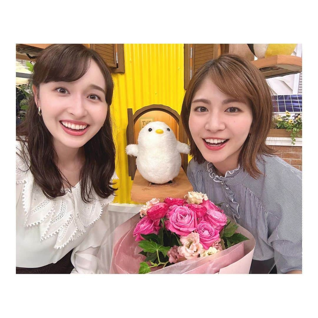 宇賀神メグさんのインスタグラム写真 - (宇賀神メグInstagram)「🐥  . .  千葉さんが今日でTHE TIMEを卒業されました。 とても濃い一年間だったので 何だかもっと長い期間ご一緒していたような気分です。😌 寂しいですが、 またいつかご一緒できる日を楽しみにしています…！  本当にありがとうございました。🍎  . .  #thetime_tbs #千葉真由佳 #チバさん #シマエナガちゃん」9月29日 22時23分 - ugajin_megu