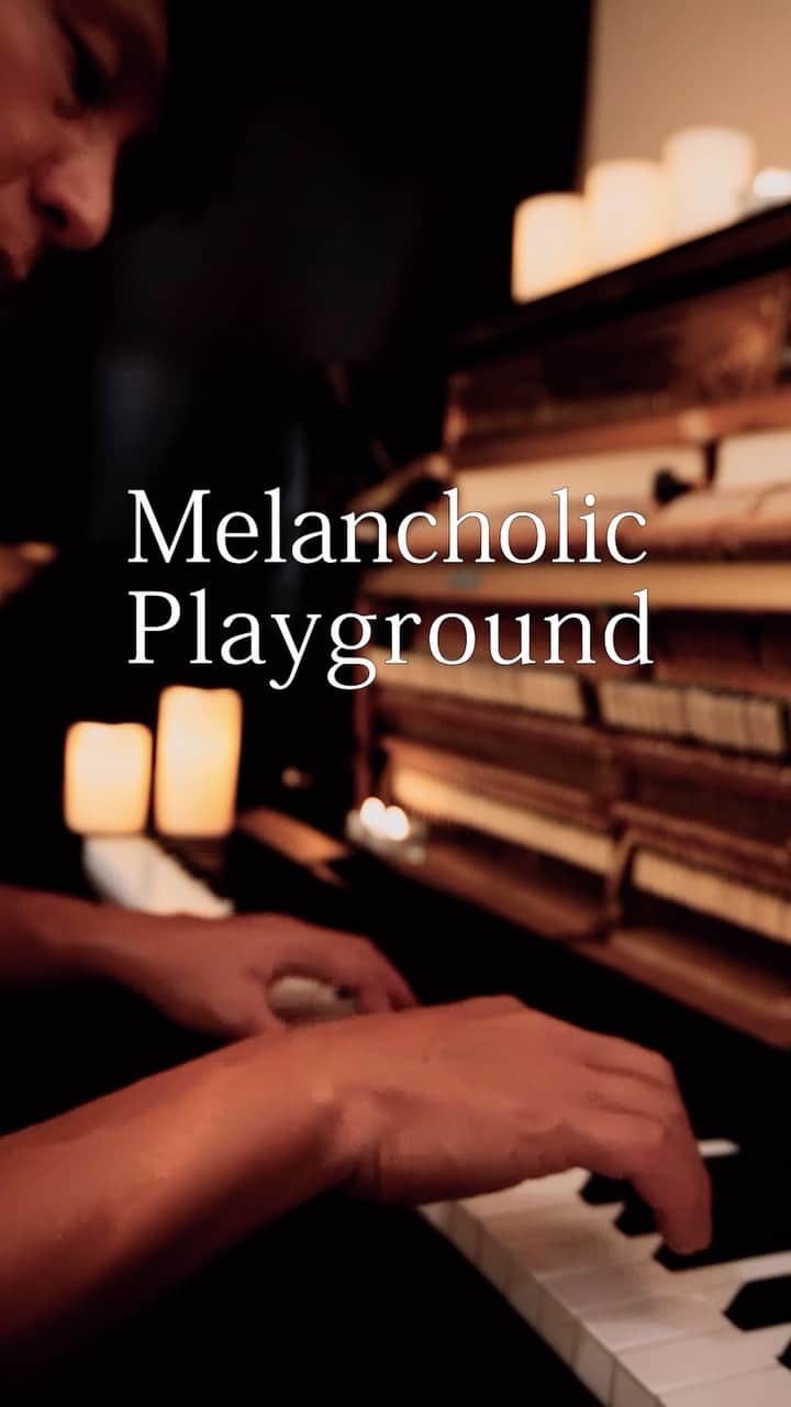 望月衛介のインスタグラム：「It's a full moon today. 🌕 I have to compose music.   When I grow up, I remember things from the past. I realized that the park I loved so much had become somehow depressing.   Has this ever happened to you?  #melancholy #melancolia #melancholic #playground   #eisukemochizuki  #piano #pianist  #composer  #originalsong  #originalcomposition #healing #heal #chill #chillmusic  #newage  #newagemusic  #classic #classical  #ピアノ #ピアニスト #癒し #ニューエイジ #ヒーリング #オリジナルソング #作曲 #満月作曲 #望月衛介 #fullmoon #満月」