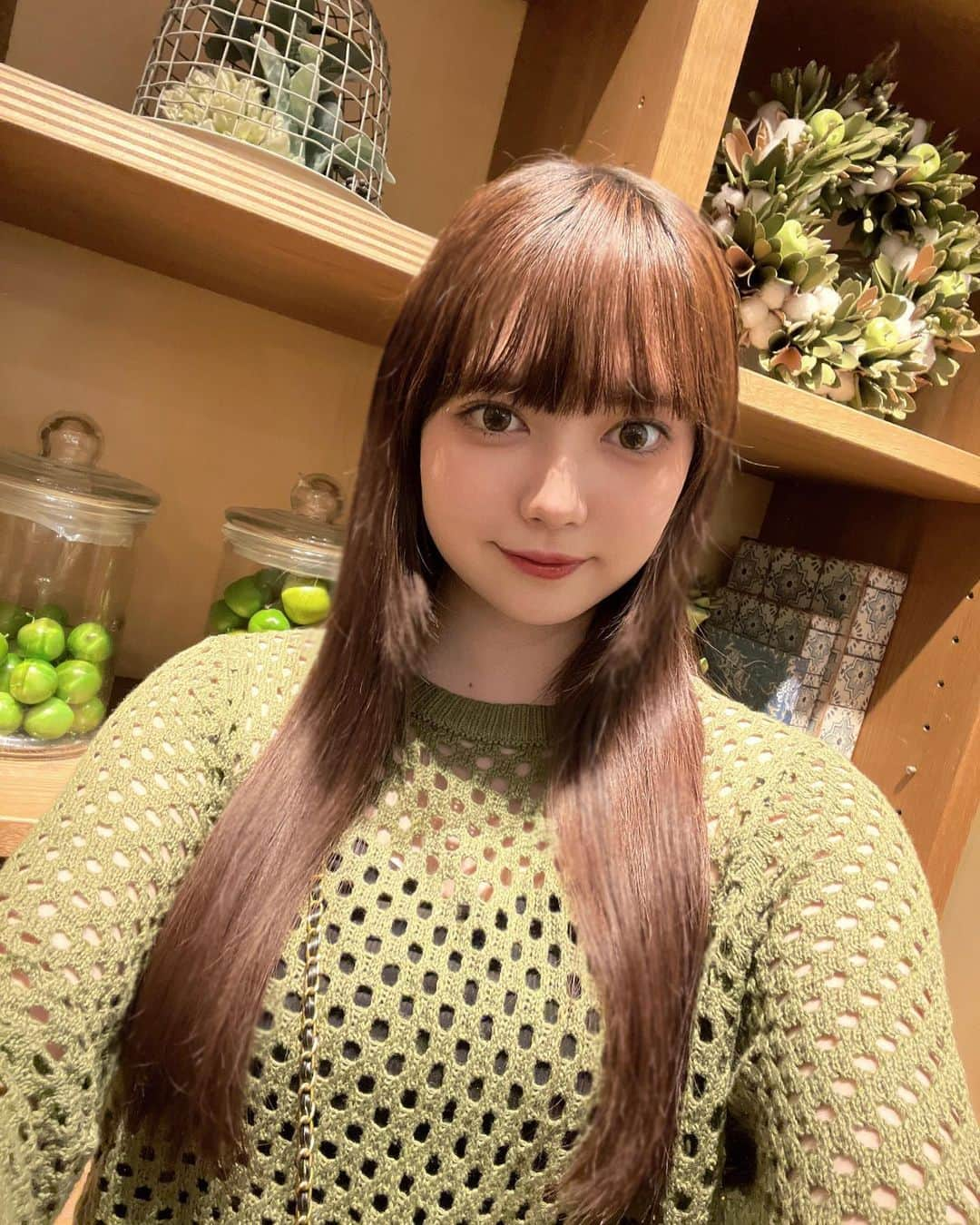 菅井純愛さんのインスタグラム写真 - (菅井純愛Instagram)「・  🍏   #06  #06년생  #06line  #jk  #jk2  #sjk  #高校生  #japanesegirl  #greenfashion  #highschoolgirls  #高身長  #高身長女子  #173cm  #174cm  #tallgirls  #ootd  #韓国ファッション  #koreanfashion  #ストリートファッション  #カーゴパンツ  #고등학생  #모델  #셀카  #오오티디  #장신구  #키  #秋コーデ  #fallfashion  #fallfashion  #穿搭日常  #模特」9月29日 22時29分 - aria_sugai