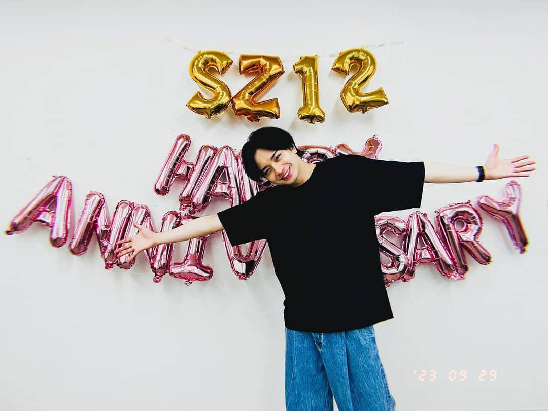 中島健人さんのインスタグラム写真 - (中島健人Instagram)「セクゾおめでとう！  Sexy Thank You🌹✨ Sexy Zone!  12周年！🫶  #Mステ  #本音と建前」9月29日 22時36分 - kento.nakajima_313