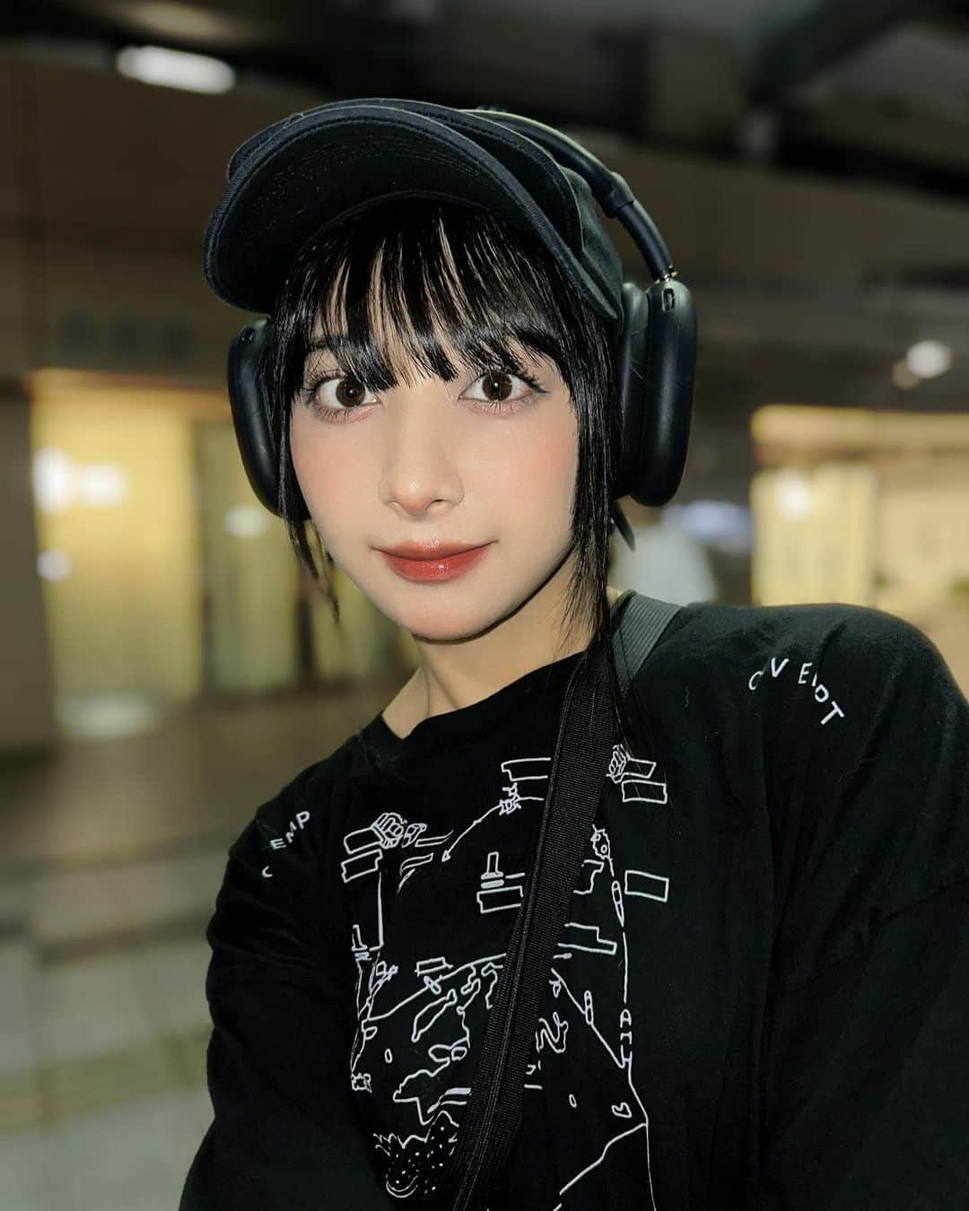 のインスタグラム：「9月ももう終わりだね、どんな1ヶ月だった？😵‍💫」