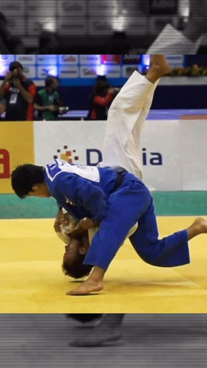大野将平のインスタグラム：「Ono be like “Alexa disable gravity” 👩🏼‍🚀🛰️  #Legend #JudoTV #Judo」