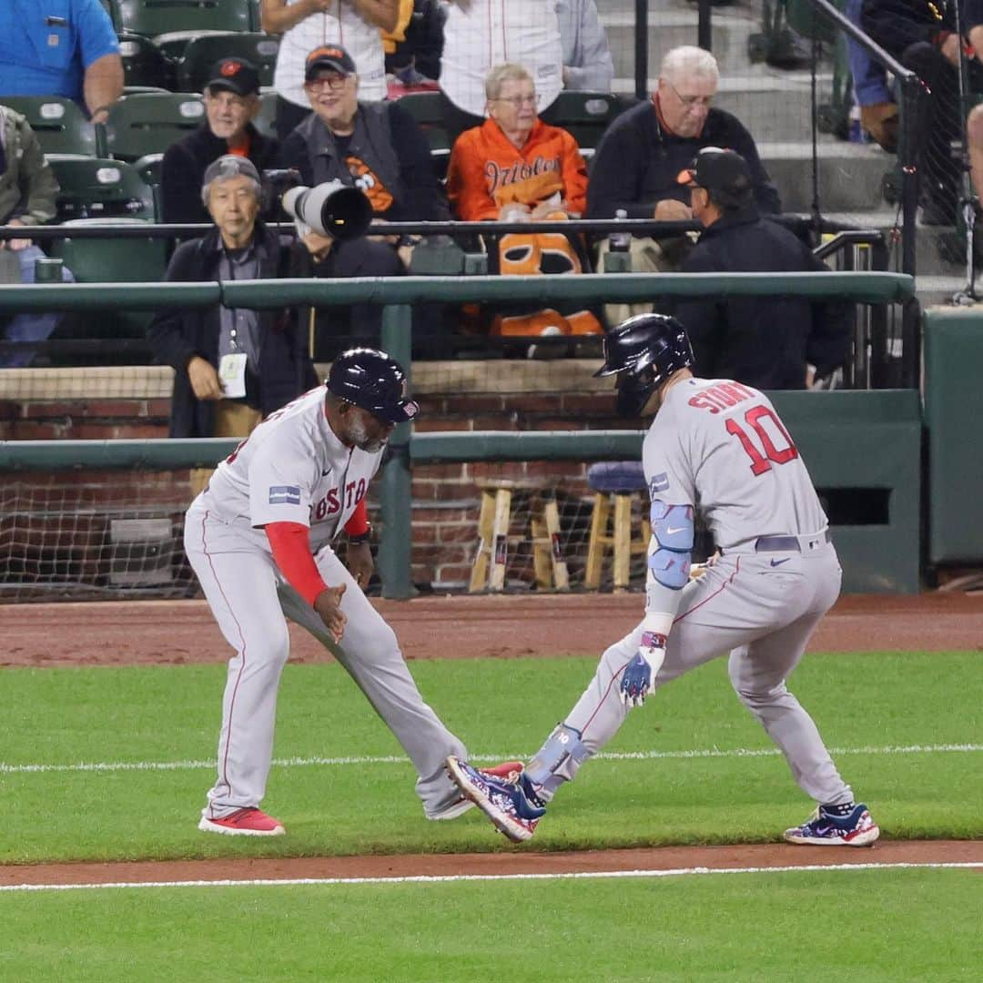 ボストン・レッドソックスさんのインスタグラム写真 - (ボストン・レッドソックスInstagram)「Story Time 🕰️」9月30日 9時19分 - redsox