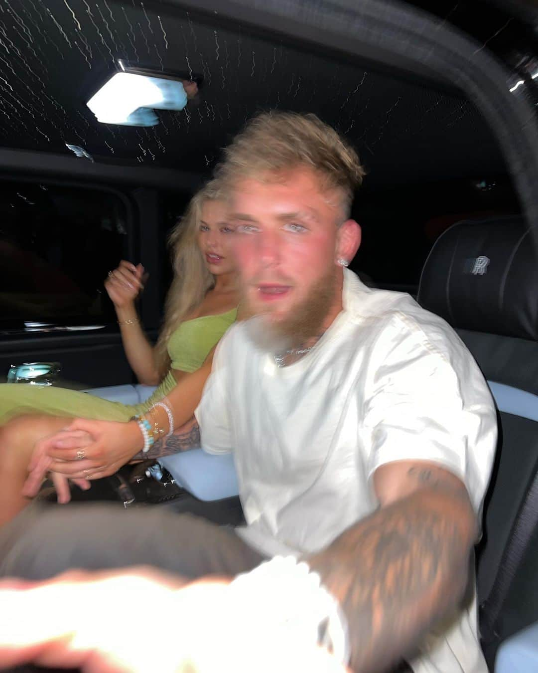 ジェイク・ポールさんのインスタグラム写真 - (ジェイク・ポールInstagram)「blurry nights」9月30日 0時57分 - jakepaul