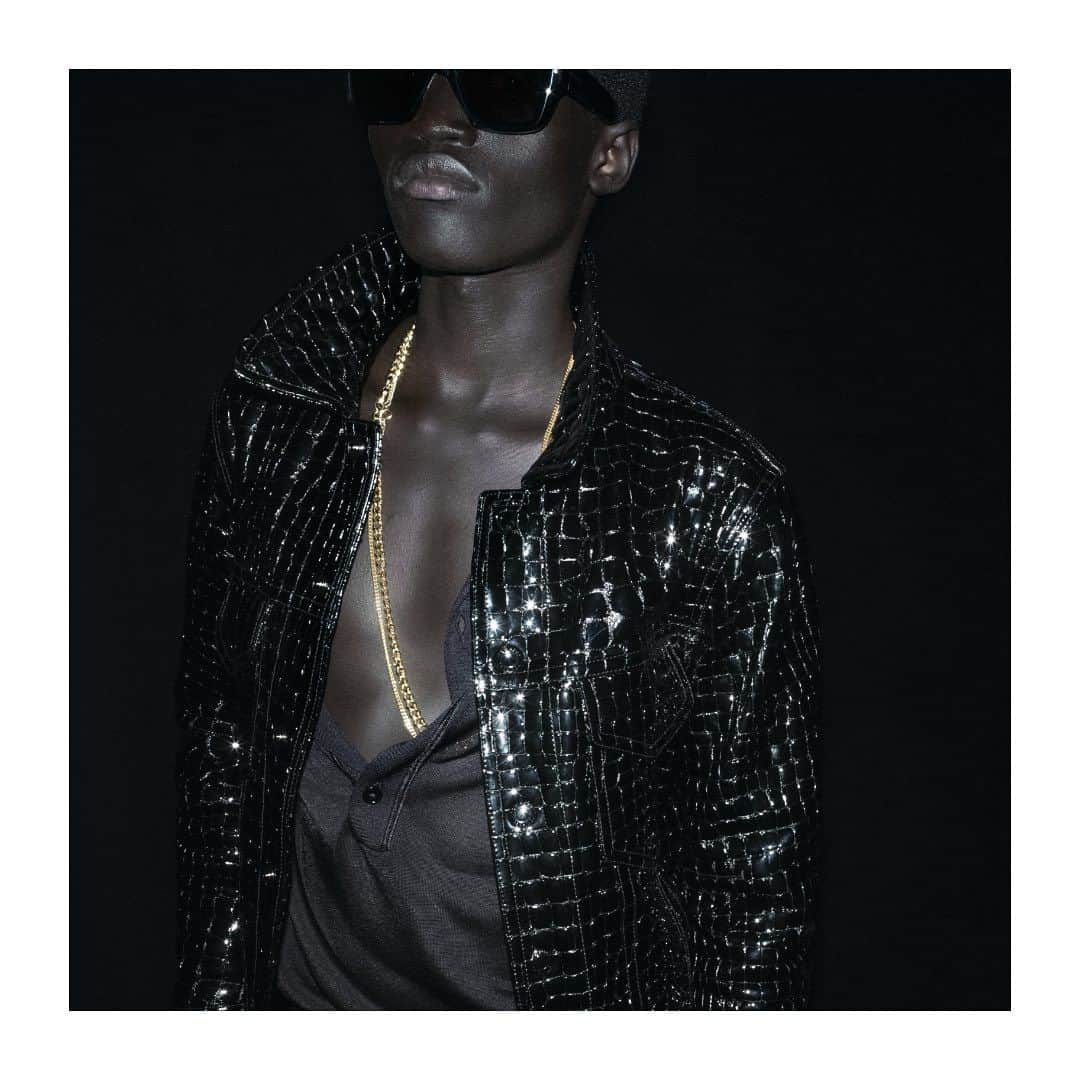 トムフォードのインスタグラム：「#TOMFORDSUMMER24」