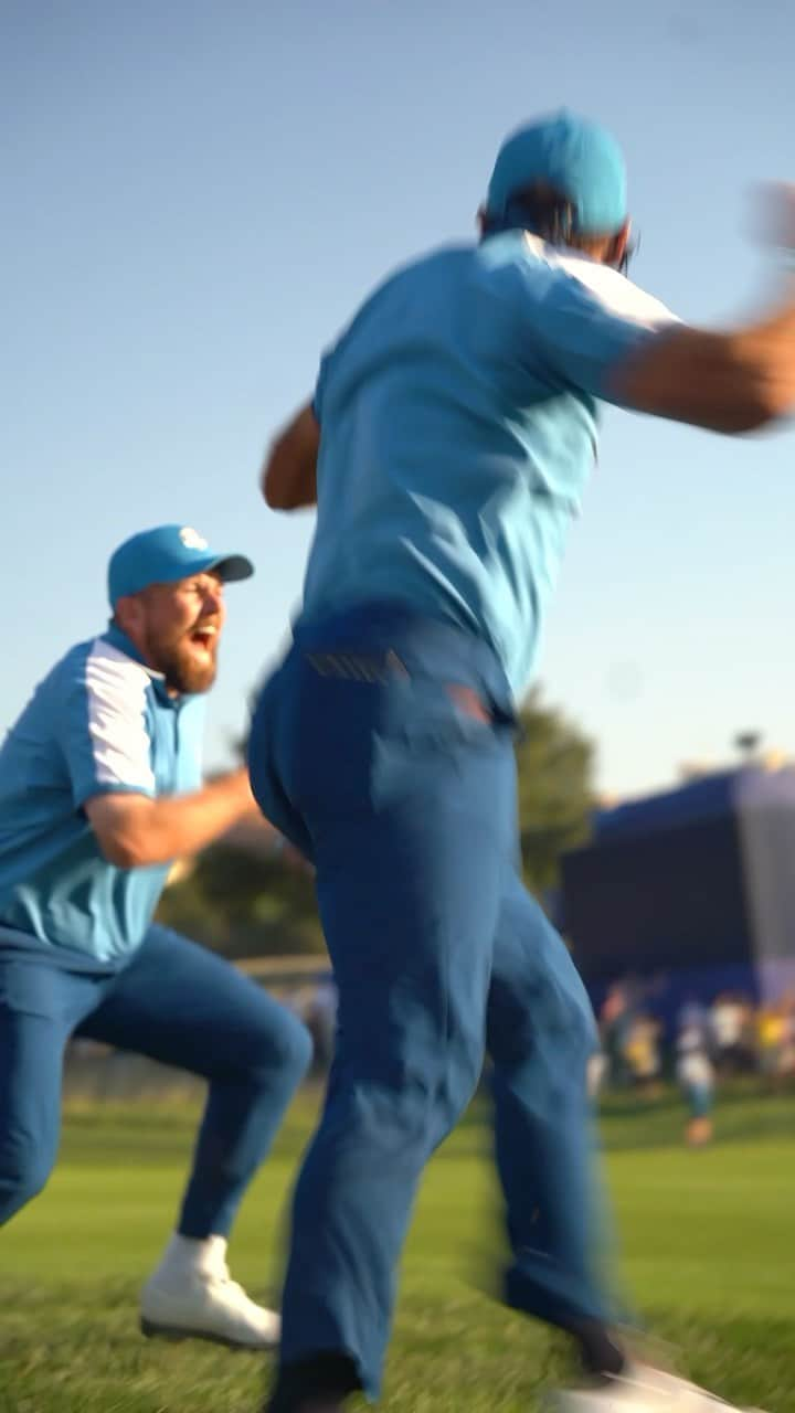 シェーン・ローリーのインスタグラム：「Shane Lowry is one of us 🇪🇺💪 #TeamEurope #RyderCup」