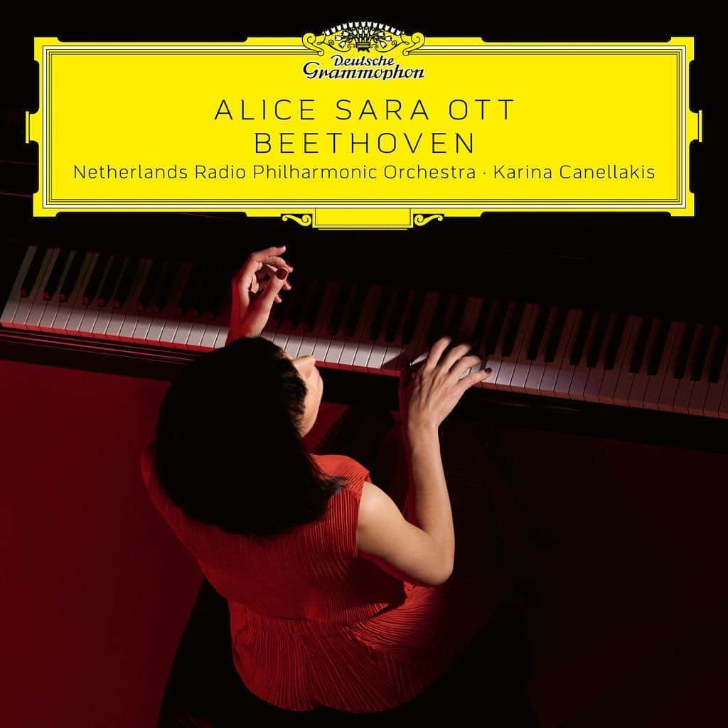 アリス＝紗良・オットのインスタグラム：「My new Beethoven album is out now♥️   The album features Beethoven’s 1st Piano Concerto which I had the absolute pleasure to record with the brilliant @karina.canellakis and @radiofilharmonischorkest plus some Beethoven’s solo piano works such as the “Moonlight” Sonata, “For Elise”, two piano pieces and the Bagatelle Op. 119 No.1   💿Link in bio」