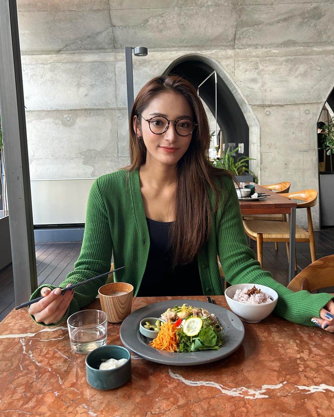 RAMIKAさんのインスタグラム写真 - (RAMIKAInstagram)「美味しいランチをゆっくり食べる幸せなひと時🕐🍂」10月1日 12 ...