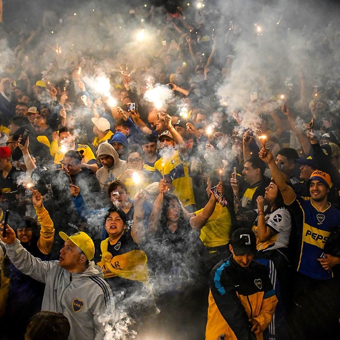 Skills • Freestyle • Tekkersさんのインスタグラム写真 - (Skills • Freestyle • TekkersInstagram)「The atmosphere at Boca vs. Palmeiras was unreal 📸」9月30日 3時00分 - skillsweekly