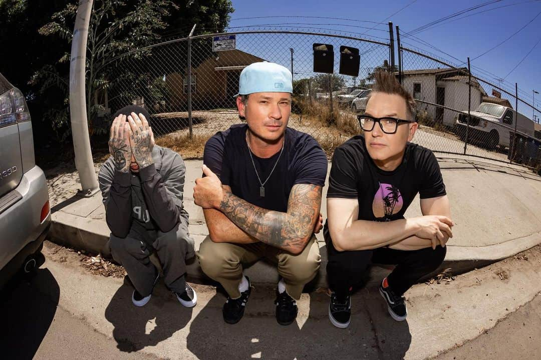 blink-182のインスタグラム：「MORE THAN YOU KNOW」