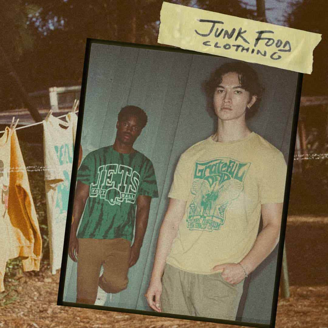 ジャンクフードさんのインスタグラム写真 - (ジャンクフードInstagram)「welcome to camp jf — fall for our newest styles now at the link in our bio! ✌️🍂」9月30日 4時28分 - junkfoodclothingco