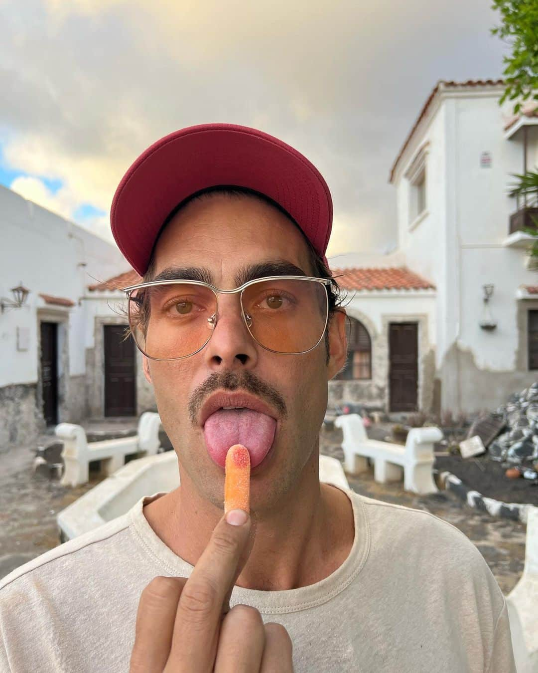 ジョン・コルタジャレナさんのインスタグラム写真 - (ジョン・コルタジャレナInstagram)「🫶」9月30日 4時30分 - jonkortajarena