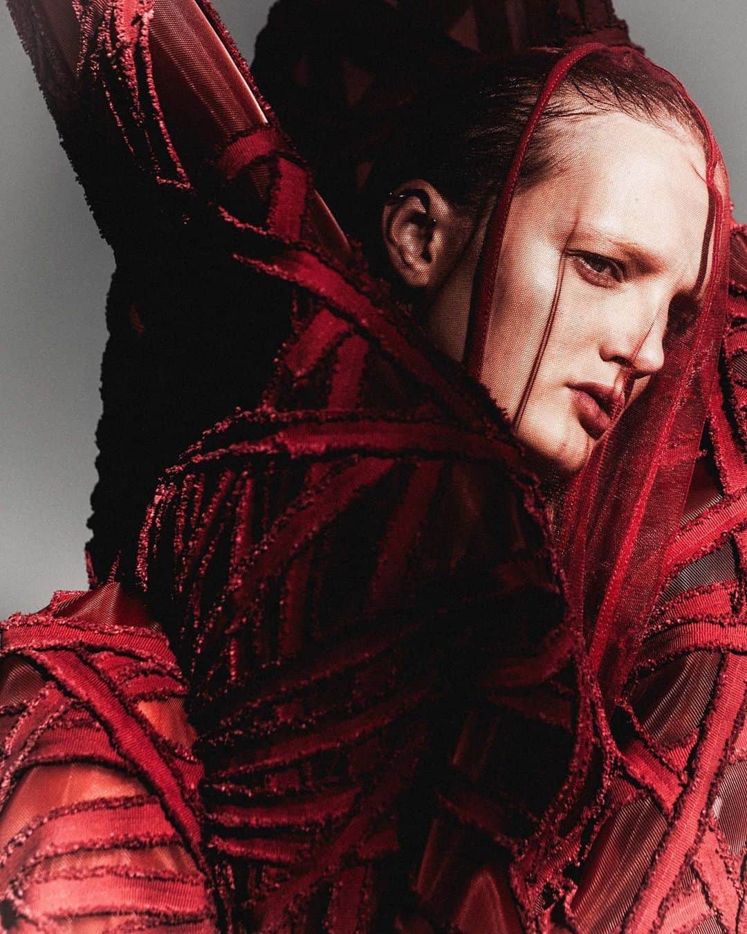 AnOther Magazineのインスタグラム：「After attending a @bjork concert, fashion’s lord of darkness @rickowensonline looked to positivity and colour for his Spring/Summer 2024 womenswear collection ♥️  Go behind the scenes with a photo essay by Paul Phung at the link in bio 📲  📸 by @paulphung for AnOther」