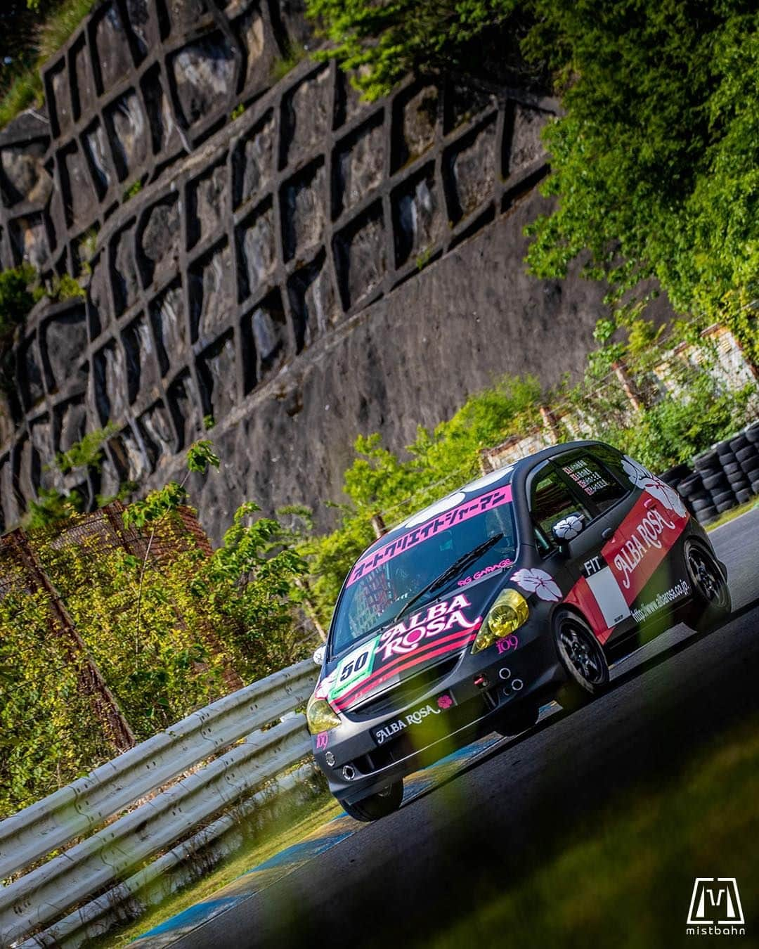 mistbahnさんのインスタグラム写真 - (mistbahnInstagram)「_ CAR SHOP PANTHER Honda GD3 FIT (JAZZ) _ 🚗: Account unknown 📷: @mistbahn _ Shot on May-20 2023 🏁 "Circuit Festa ( @circuit_festa_west_japan )". Central Circuit (Hyogo Japan) _ JP) 2023年5月20日、セントラルサーキットで開催された「サーキットフェスタ ( @circuit_festa_west_japan )」で撮影。 _ #circuitfesta #サーキットフェスタ  #circuitfesta2023 #サーキットフェスタ2023 #centralcircuit #セントラルサーキット #carshoppanther #カーショップパンター #albarosa #アルバローザ #オートクリエイトシャーマン #autocreateshaman #浪花魂 #honda #fit #hondafit #ホンダフィット #hondajazz #gd3 #fitrs  #l15b #vtec #timeattack #timeattackjapan #a050 #advan #te37 #rays #hondasontrack」9月30日 6時43分 - mistbahn