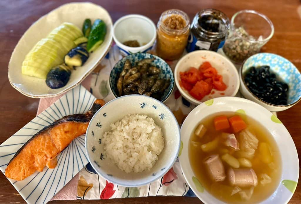 小林アナさんのインスタグラム写真 - (小林アナInstagram)「朝飯ー！  #実家飯」9月30日 7時14分 - genkobiribiri