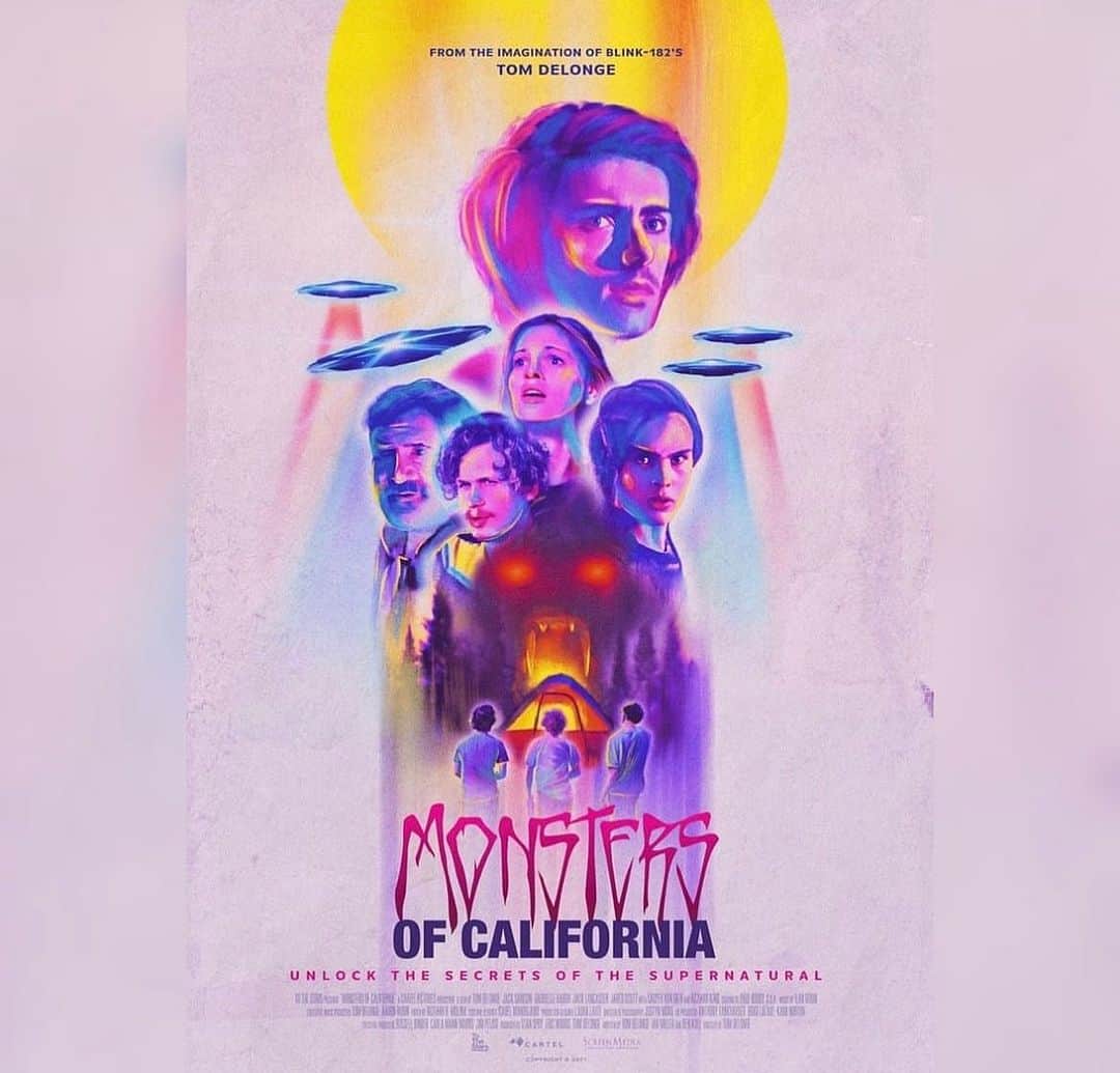 トム・デロングのインスタグラム：「One week until @monstersofcalifornia comes out!!」