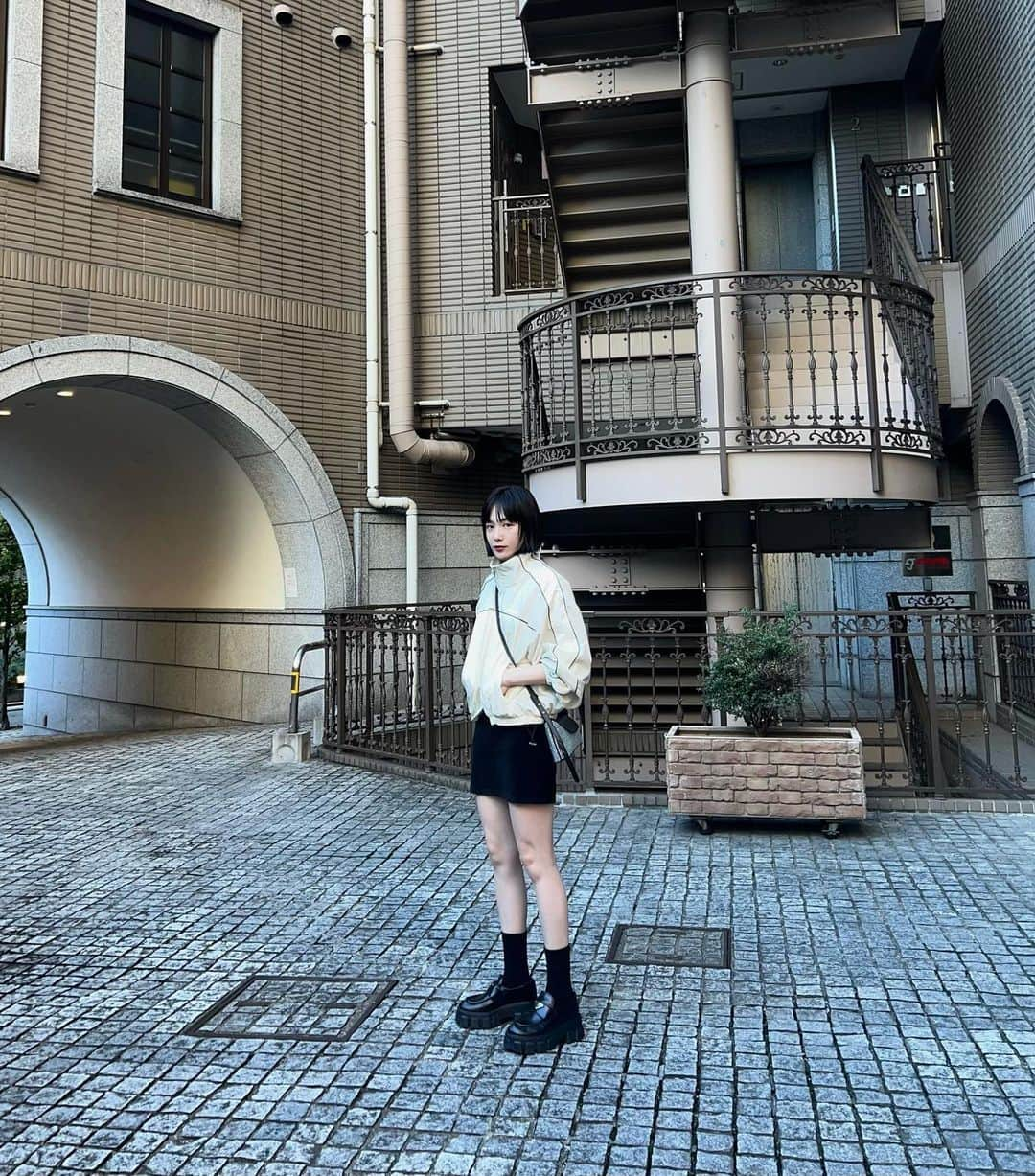 Mikako のインスタグラム：「#prankproject #elleme #prada」