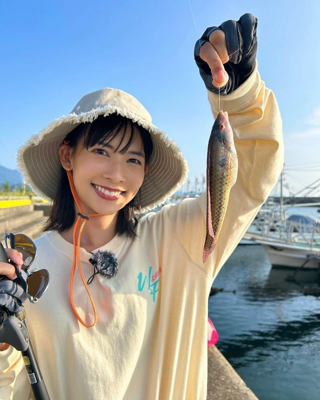 阪本智子のインスタグラム：「‪🎣‬♡  フカセで釣ったベラ！  お腹😂 よく食べたねぇ🙆🏻‍♀️  #釣り #フカセ釣り #阪本智子」