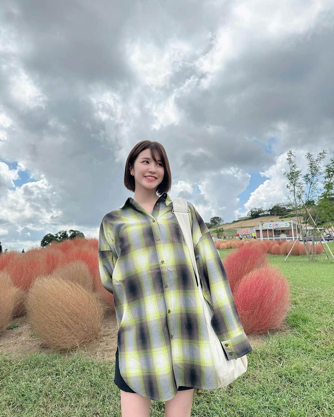 川島菜月さんのインスタグラム写真 - (川島菜月Instagram)「. . . 秋がやってきそうだね？🍂 寒いの嫌いだからここで止まってほしいくらい🫶 . . . #秋　#autumn」9月30日 17時55分 - natsuki0624kia