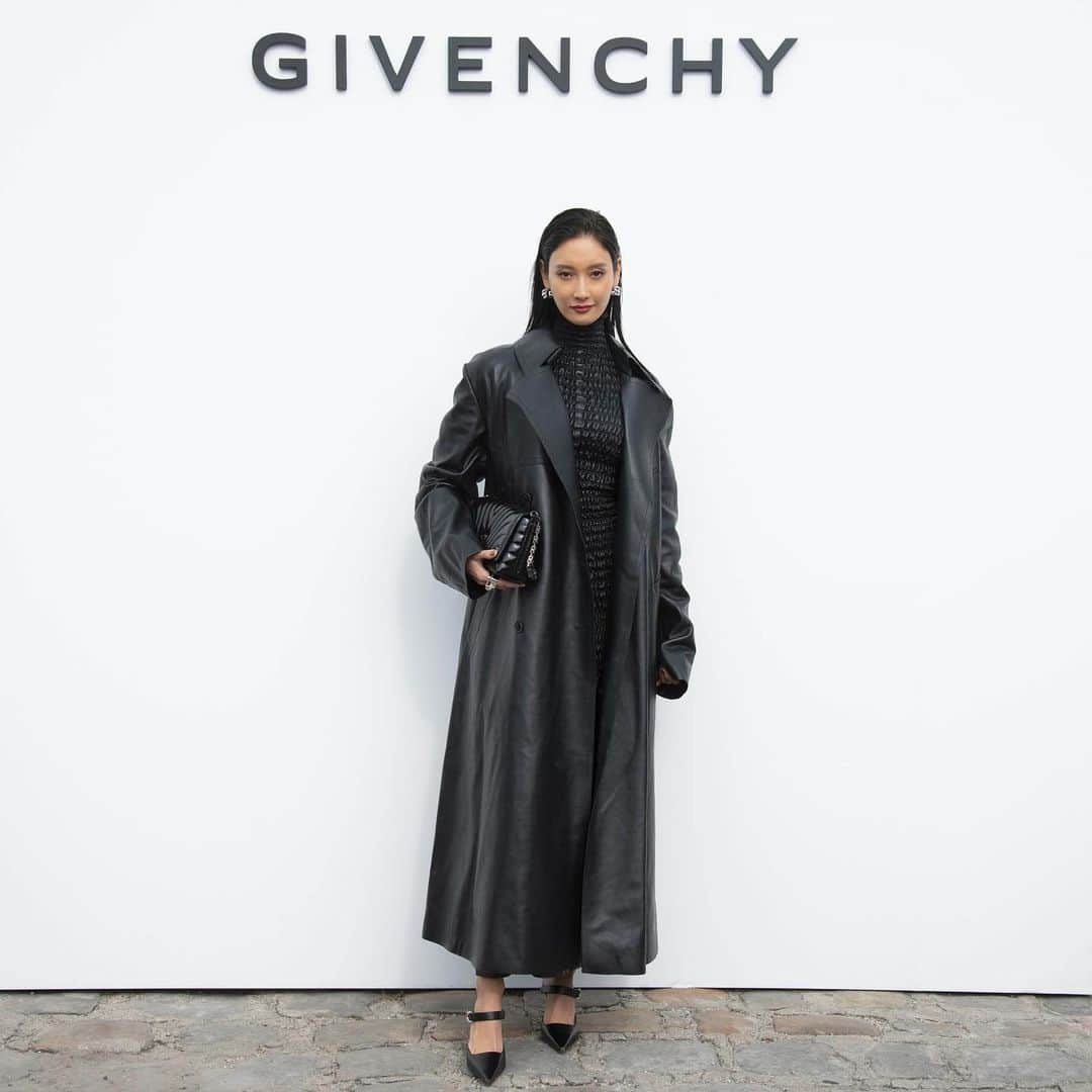 菜々緒のインスタグラム：「#givenchyss24 #givenchyfamily   @givenchy @matthewmwilliams」