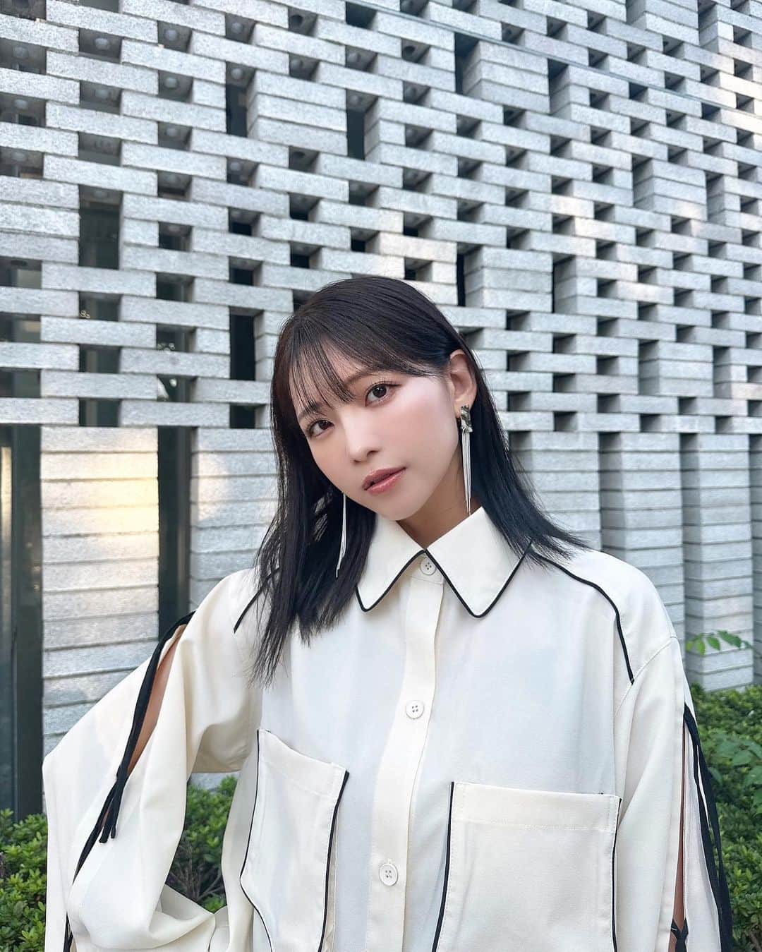 早瀬あやのインスタグラム：「9月最後の日🍂  tops @hare_official  bottom @shein_japan  accessory @hare_official   #私服 #秋服 #大人女子  #高身長コーデ」