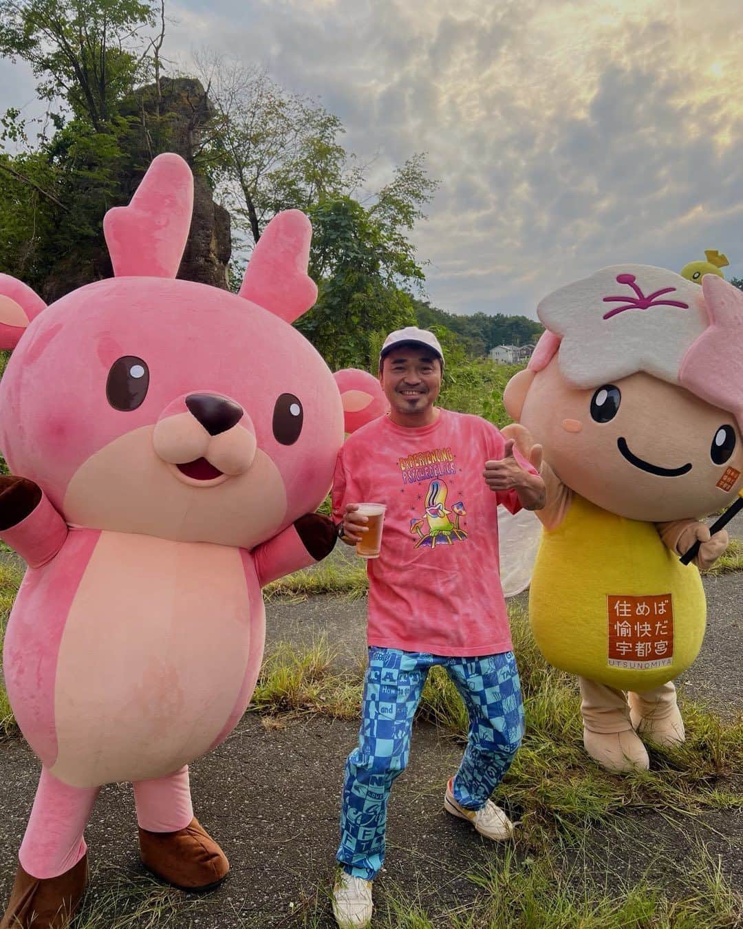 石野卓球のインスタグラム：「イワシカちゃんとミヤリーちゃんと @Oyakodamahibiki festival Utsunomiya」